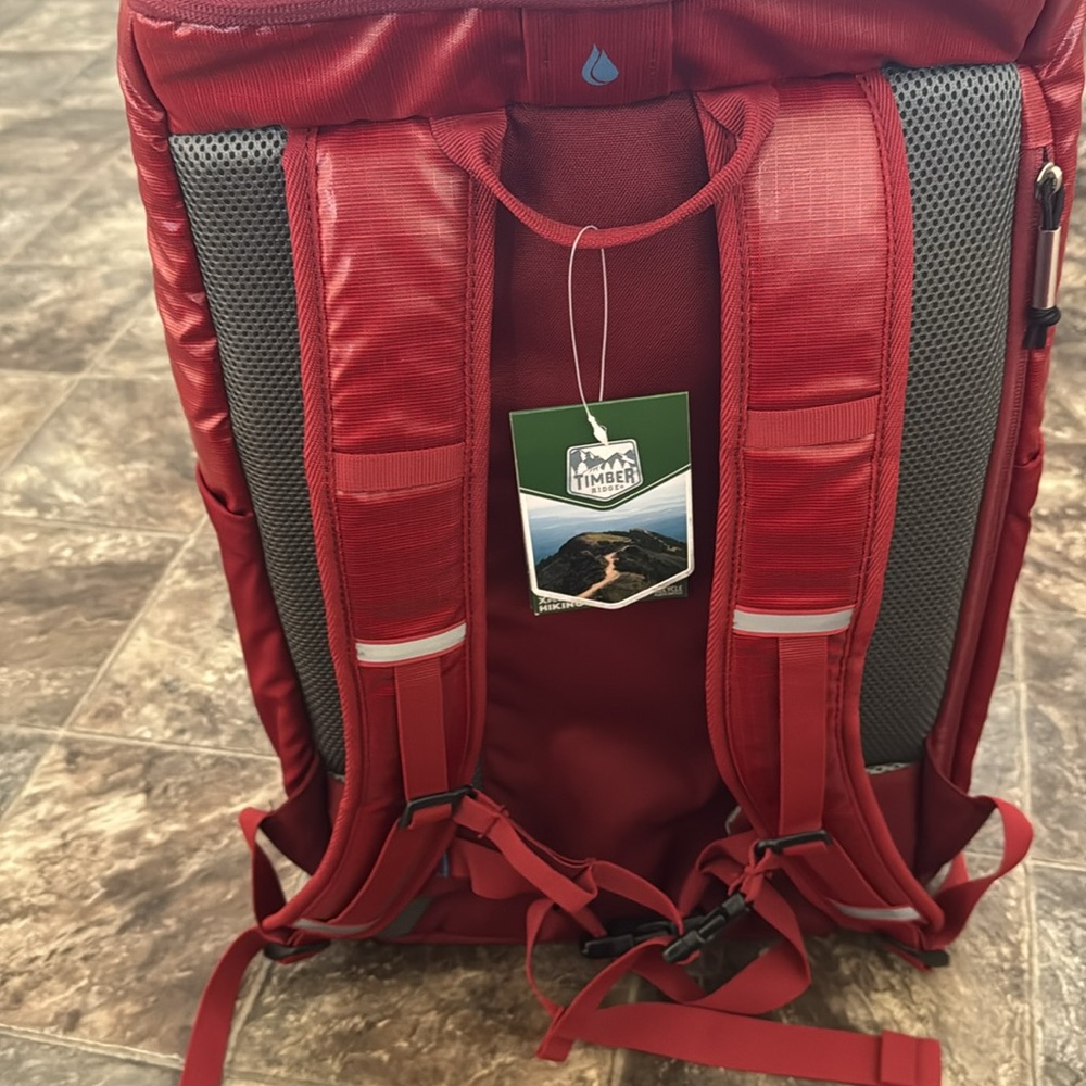 Timber Ridge Xplorer 25L Hiking Pack, Red - Picture 7 of 7